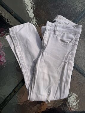 American Eagle Outfitters White Women’s Skinny Crop Jeans